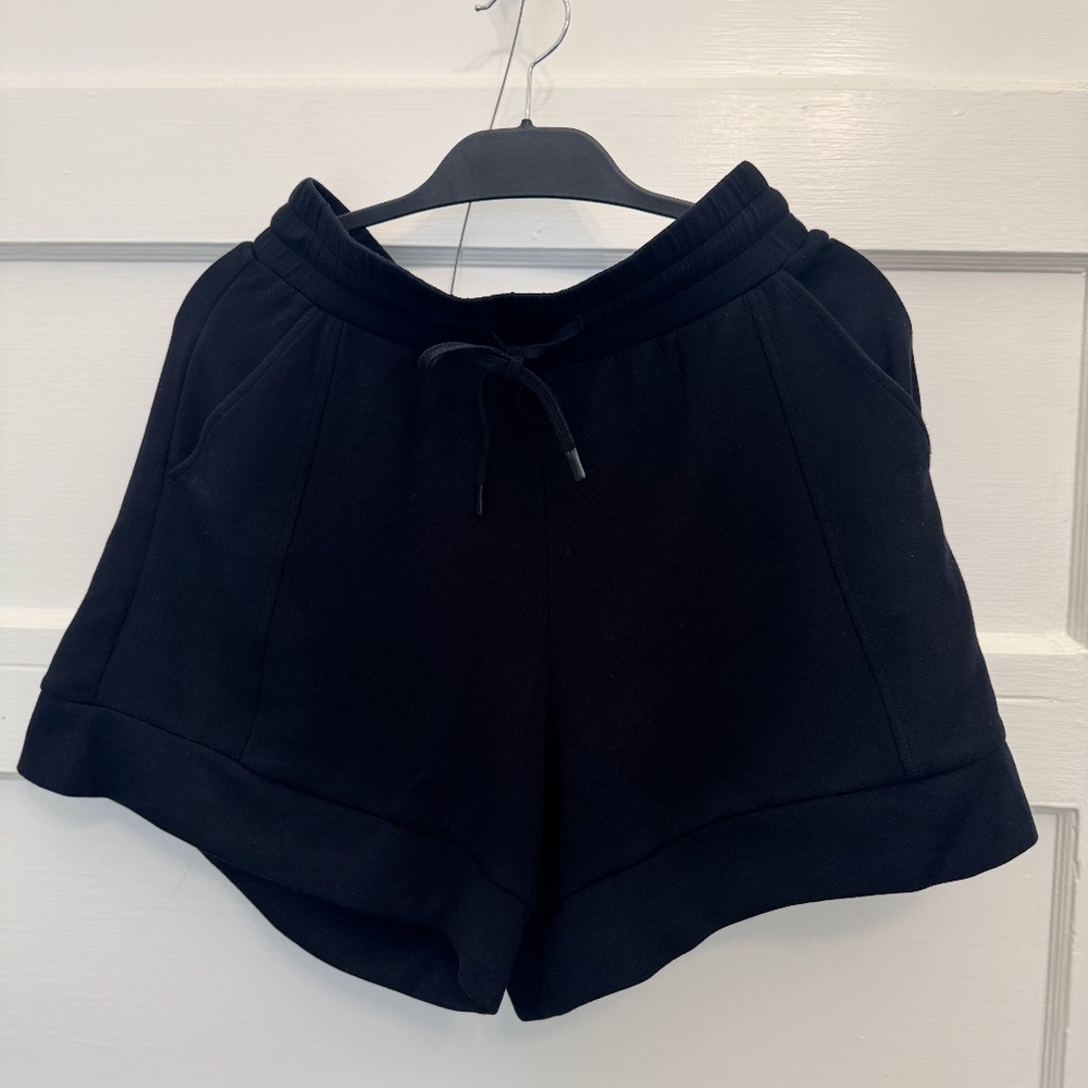Varley Alder High-Rise Short 5.5" Medium / Black